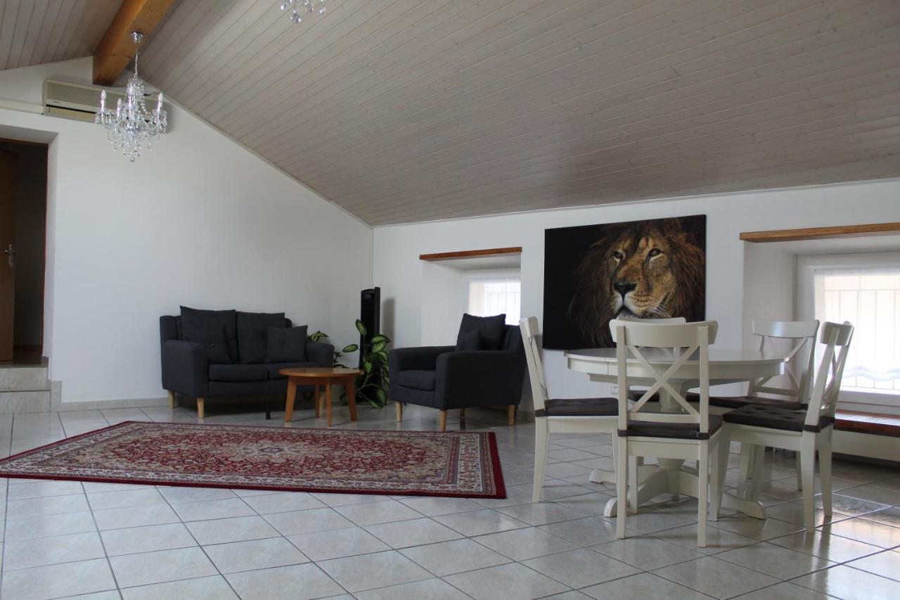 Ferienwohnung Gioiacasa Novazzano Exterior foto